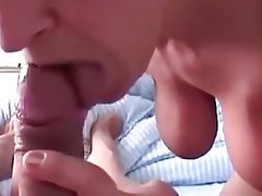 Amateur, Grosse Boobs, Blowjob, Gesichtsbehaarung